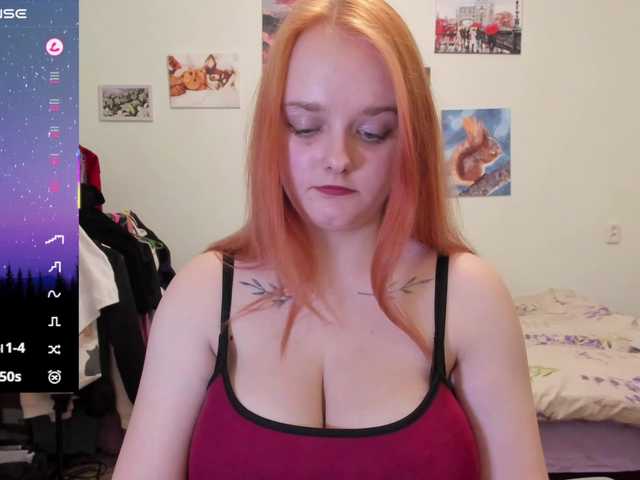 Diafoxy's BongaCams show and profile