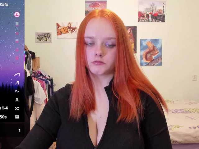 Diafoxy's BongaCams show and profile