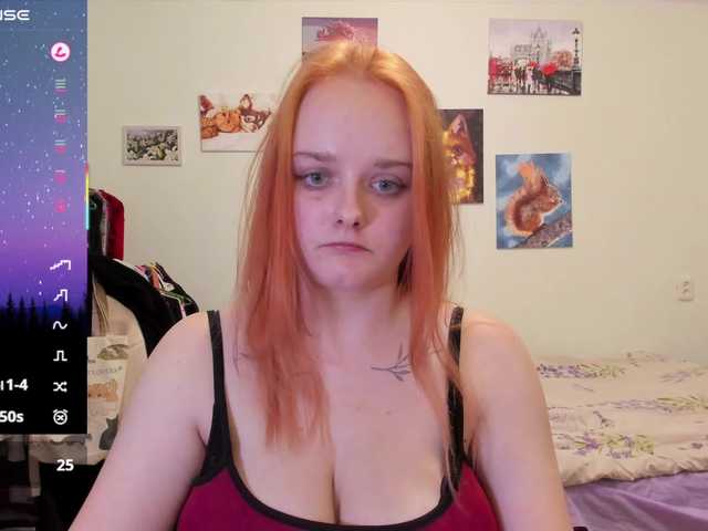 Diafoxy's BongaCams show and profile