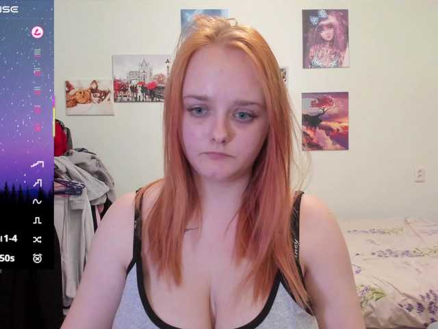 Diafoxy's BongaCams show and profile