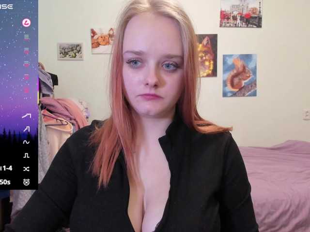 Diafoxy's BongaCams show and profile