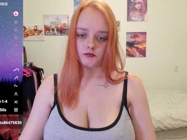 Diafoxy's BongaCams show and profile