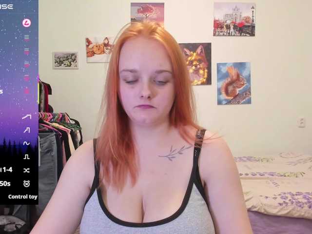 Diafoxy's BongaCams show and profile