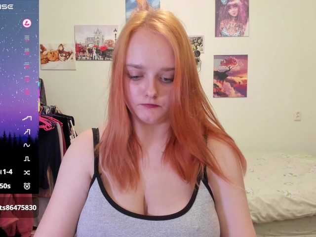 Diafoxy's BongaCams show and profile