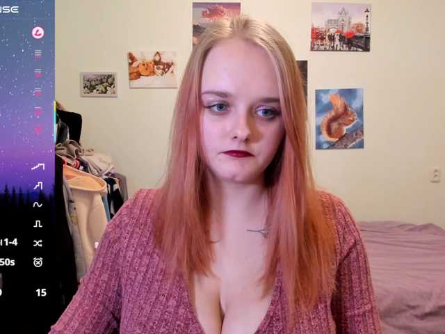 Diafoxy's BongaCams show and profile