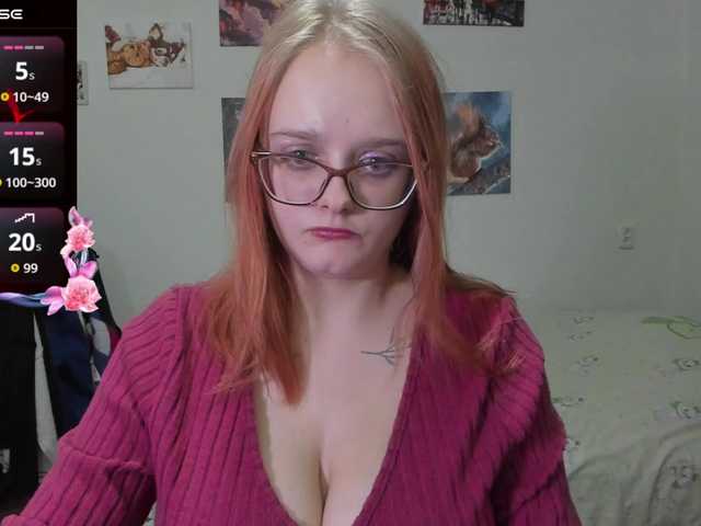 Diafoxy Live Cam on BongaCams