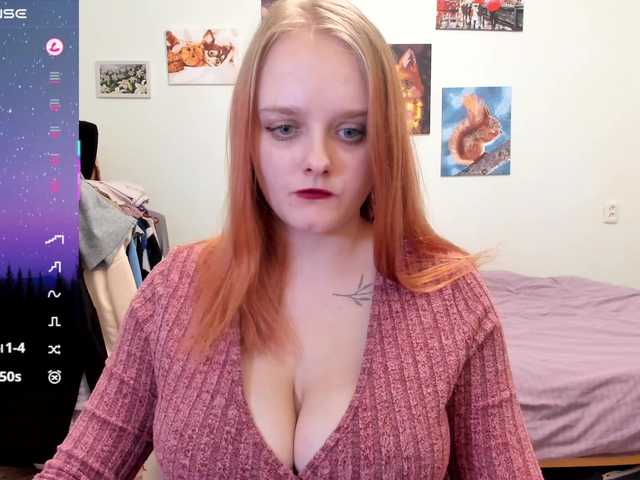 Diafoxy's BongaCams show and profile