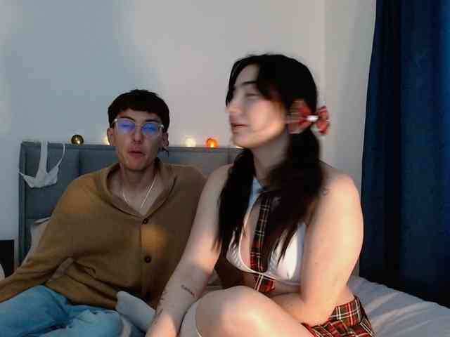 Damian-n-Maya webcam