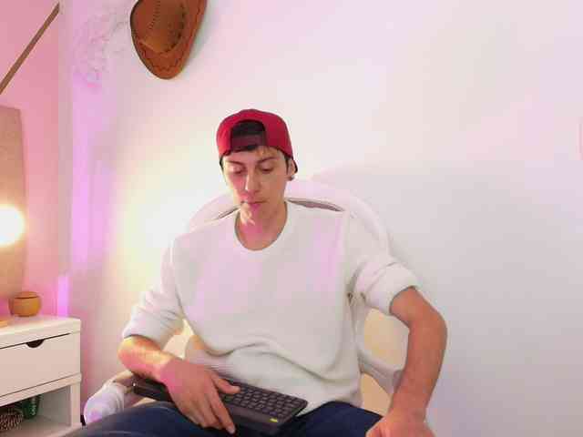 Damian-n-Maya webcam