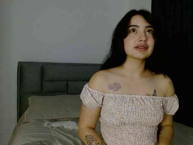 Damian-n-Maya webcam