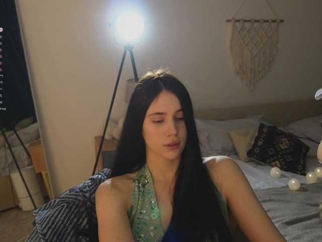 NimfaHeart's BongaCams show and profile