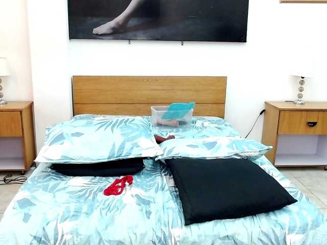 LunaAndMalory's BongaCams show and profile