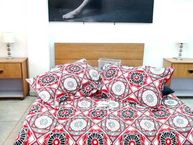 LunaAndMalory's BongaCams show and profile