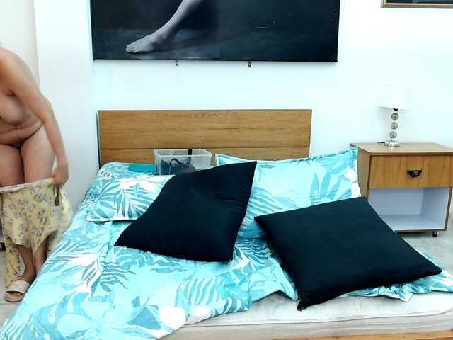 LunaAndMalory live cam