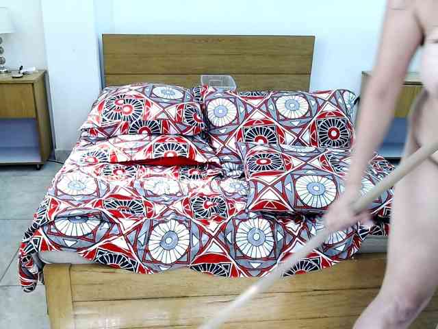 LunaAndMalory webcam