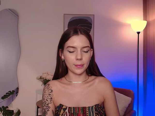 MirandaShaw live cam