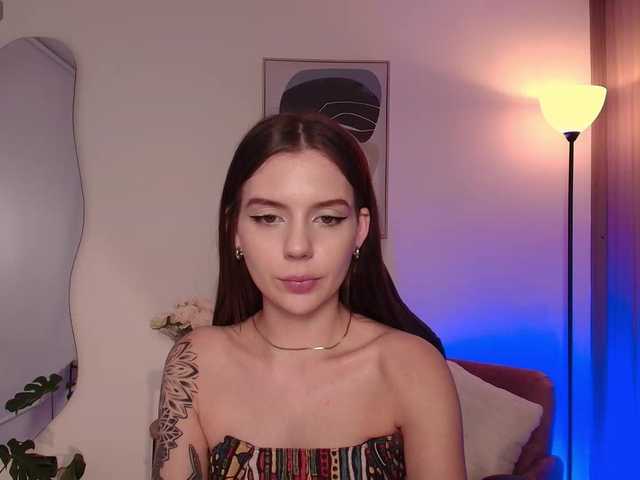 MirandaShaw live cam