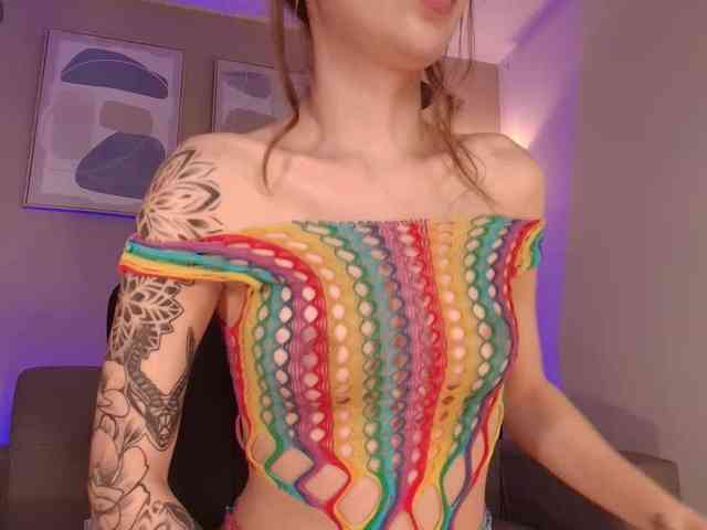 MirandaShaw webcam