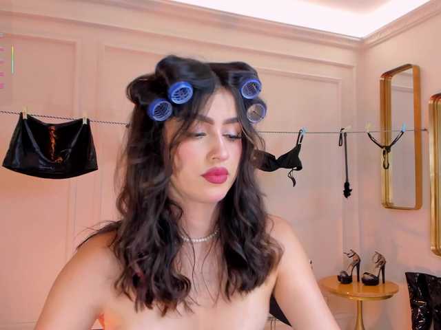 PaulinaSantos1's BongaCams show and profile