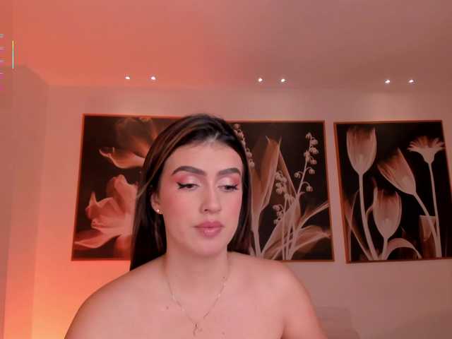 PaulinaSantos1's BongaCams show and profile