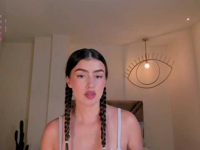 PaulinaSantos1's BongaCams show and profile