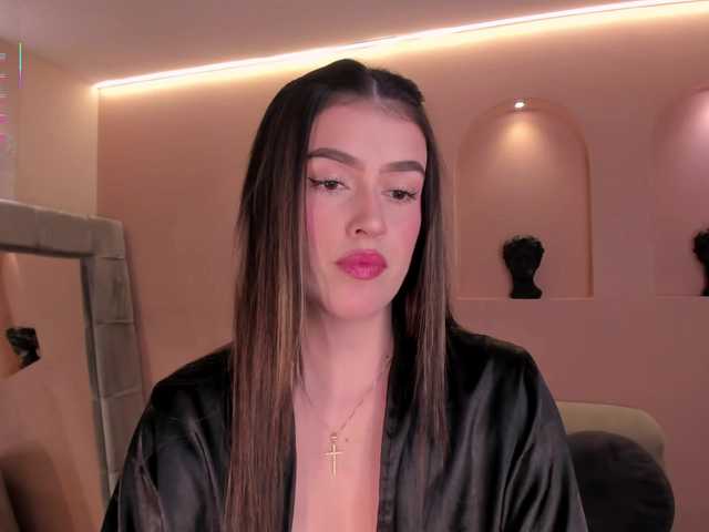 PaulinaSantos1's BongaCams show and profile