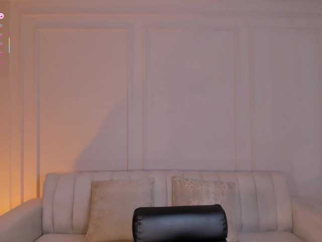 PaulinaSantos1's BongaCams show and profile