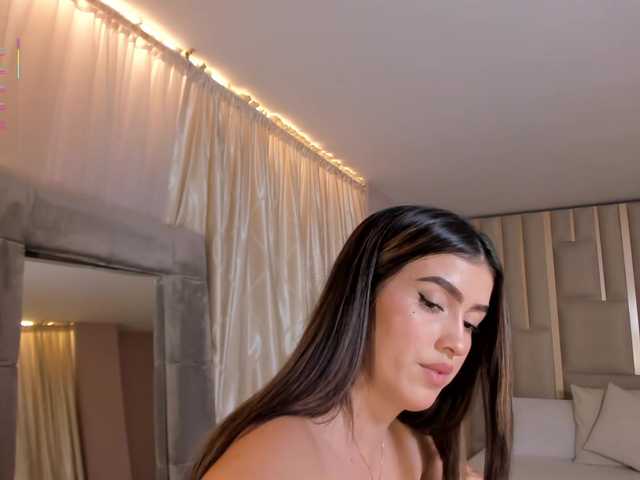 PaulinaSantos1's BongaCams show and profile
