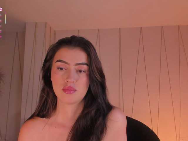 PaulinaSantos1's BongaCams show and profile