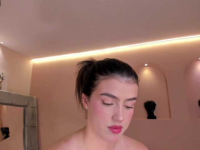 PaulinaSantos1's BongaCams show and profile