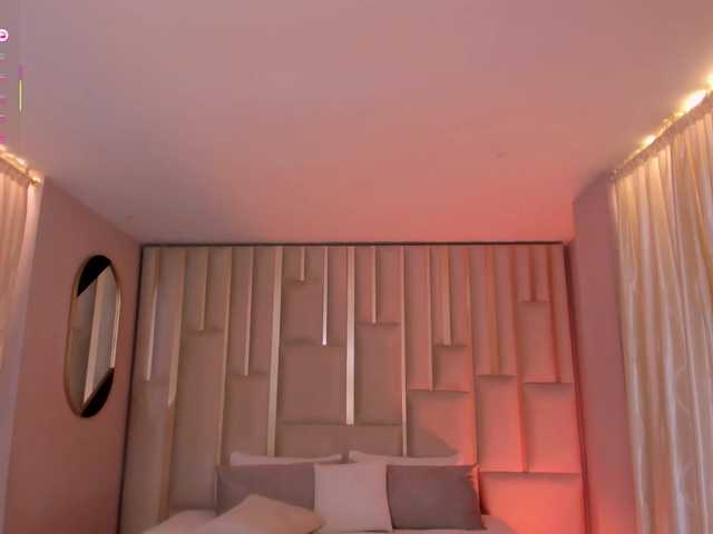 PaulinaSantos1's BongaCams show and profile