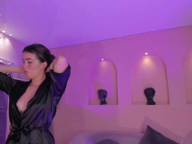 PaulinaSantos1's BongaCams show and profile