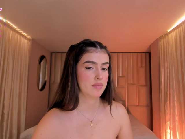 PaulinaSantos1's BongaCams show and profile