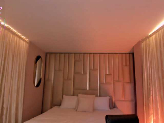 PaulinaSantos1's BongaCams show and profile