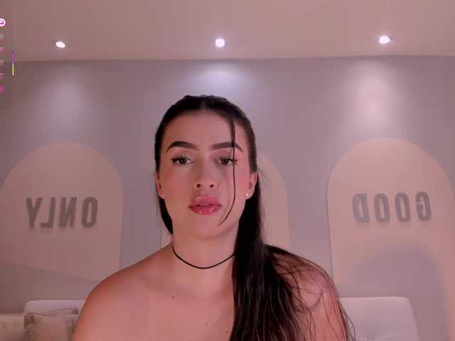 PaulinaSantos1's BongaCams show and profile