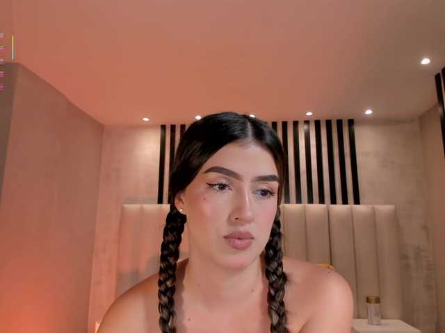 PaulinaSantos1's BongaCams show and profile