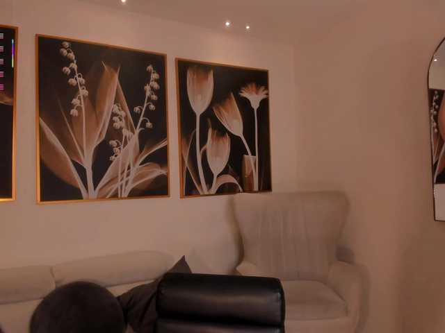 PaulinaSantos1's BongaCams show and profile