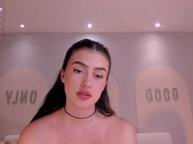 PaulinaSantos1's BongaCams show and profile