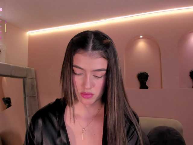 PaulinaSantos1's BongaCams show and profile