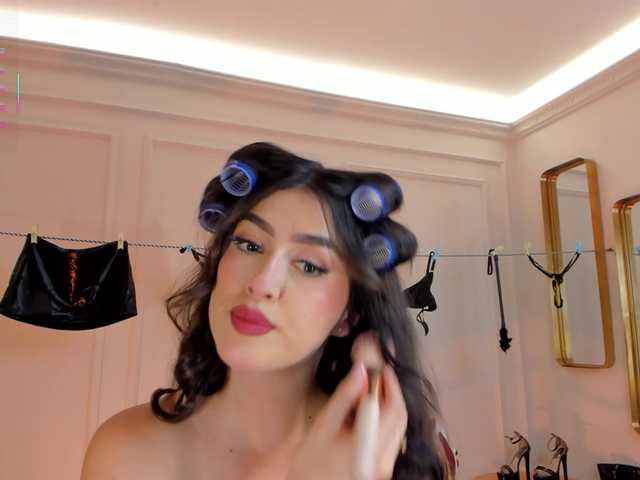 PaulinaSantos1's BongaCams show and profile