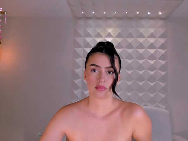 PaulinaSantos1 live cam profile