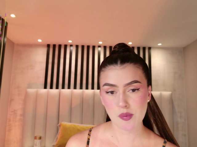 PaulinaSantos1's BongaCams show and profile