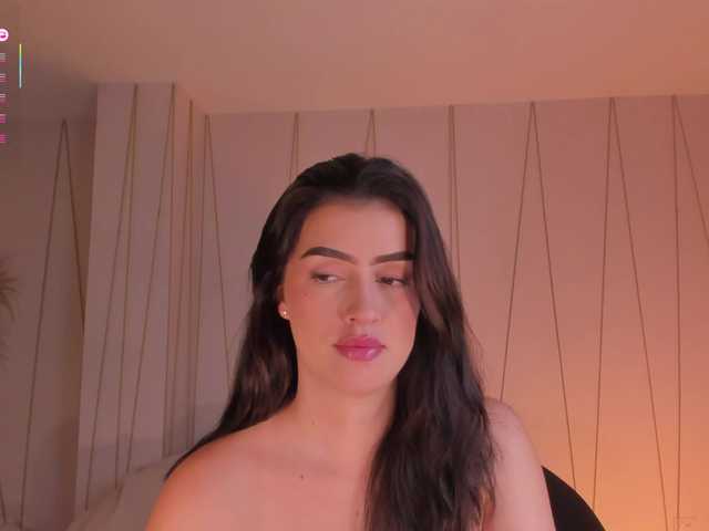 PaulinaSantos1's BongaCams show and profile