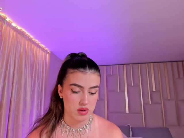 PaulinaSantos1's BongaCams show and profile