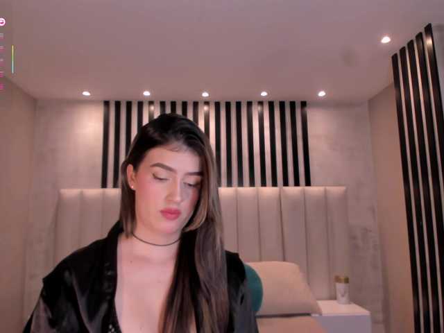 PaulinaSantos1's BongaCams show and profile