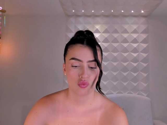 PaulinaSantos1's BongaCams show and profile