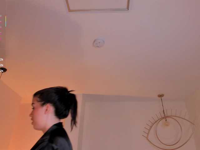 le modèle PaulinaSantos1 est en webcam porno dans un show sur le site bongacams, il possède les tags suivants: Latino/Hispanic,Brunette,Trimmed