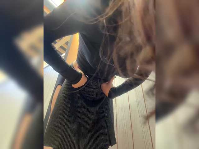 Sex chat gratuit in direct cu Alliina-leee pe BongaCams