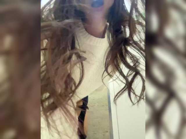  Alliina-leee chat room