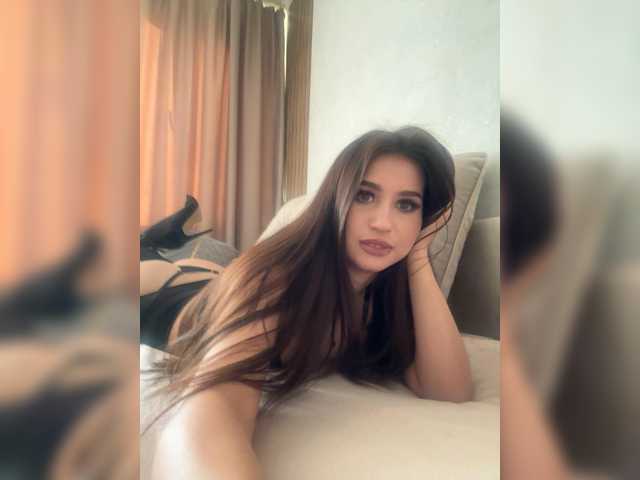 Alliina-leee from BongaCams is Freechat